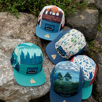 2024 nouvelle mode 5 panneaux unisexe bord plat Camping chapeau broderie personnalisée tissé Patch recyclé Polyester structuré 5 panneaux casquettes