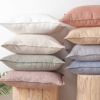 Housse de coussin carrée tissée en lin français uni personnalisée pour la décoration de canapé à domicile et l'utilisation hospitalière