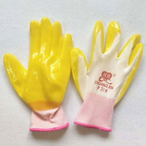 Guantes de Trabajo Chuangxin P218 Recubiertos de PVC Amarillo, Texturizados, Resistentes a la Abrasión, de Uso General - Product Image 1