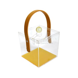 Siêu Sang Trọng <span class=keywords><strong>Acrylic</strong></span> Phong Cách Hình Chữ Nhật Trong Suốt Giáng Sinh Sinh Nhật Ủng Hộ Đám Cưới Lưu Niệm <span class=keywords><strong>Acrylic</strong></span> Kẹo Hộp Với Nắp Đậy - Product Image 1