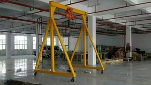 Pont roulant à portique en acier stable avec roulettes pivotantes à double frein, système de pont roulant mobile à hauteur réglable, sûr et durable - Product Image 6