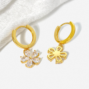 Pendientes de Aro Modernos de Plata Italiana 925 con Baño de Oro 18K y Circonitas para Niños, Diseños Florales Impermeables, Regalo Fino para Fiestas, Venta al por Mayor - Product Image 2