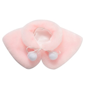 Venta al por mayor nueva ropa de muñeca americana de 18 pulgadas chal de felpa accesorios muñeca chal rosa y blanco - Product Image 3