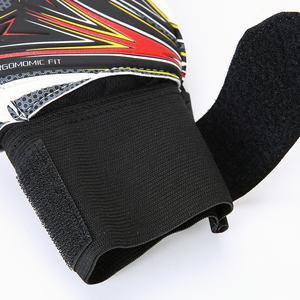 Usine en gros <span class=keywords><strong>de</strong></span> haute qualité professionnel pas cher Latex Pvc petite et grande taille 6/9 enfant et adulte personnalisé gants <span class=keywords><strong>de</strong></span> <span class=keywords><strong>gardien</strong></span> <span class=keywords><strong>de</strong></span> but <span class=keywords><strong>de</strong></span> Football - Product Image 2