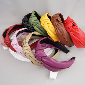 Serre-tête en cuir PU style français, couleur unie, accessoire pour cheveux pour femme, usage quotidien - Product Image 3