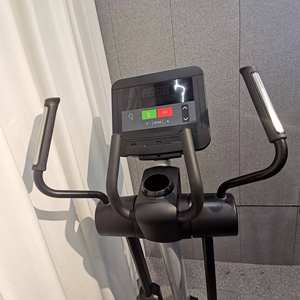 Máquina magnética de cardio eléctrica de entrenador elíptico comercial de nuevo diseño - Product Image 6