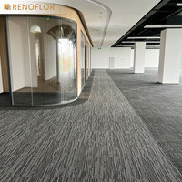 Carrelage de moquette commercial populaire à prix avantageux, carrelage de moquette 50x50 pour hôtel, bureau