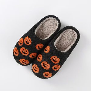 Wholesale New Slides Halloween Home Warm Custom <strong>Slippers</strong> Christmas <strong>Novelty</strong> <strong>Slippers</strong> Cute Skull <strong>Slippers</strong> for Women - Product Image 2