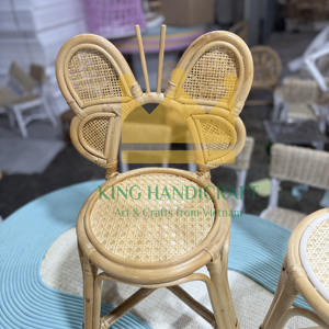 Silla de ratán para niños hecha a mano, duradera, ligera, respetuosa con el medio ambiente, muebles para boda, fiesta, evento, decoración, proveedor al por mayor - Product Image 1