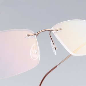 Montures <span class=keywords><strong>de</strong></span> <span class=keywords><strong>lunettes</strong></span> classiques pour hommes en titane pur sans <span class=keywords><strong>monture</strong></span>, <span class=keywords><strong>monture</strong></span> optique pour myopie, <span class=keywords><strong>monture</strong></span> <span class=keywords><strong>de</strong></span> <span class=keywords><strong>lunettes</strong></span> sans <span class=keywords><strong>monture</strong></span> ultra-légère en titane - Product Image 3