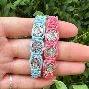 Pulsera Católica para Bebé, Niña o Niño Pequeño, Amuleto Triple de San Benito, San Miguel Arcángel, Pulsera de Protección para Recién Nacido - Product Image 2