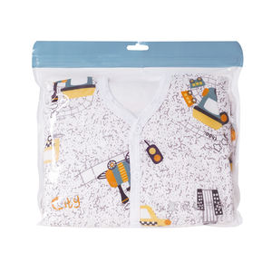 Caja de Regalo con Cinco Piezas de Ropa para Bebé Recién Nacido - Product Image 1