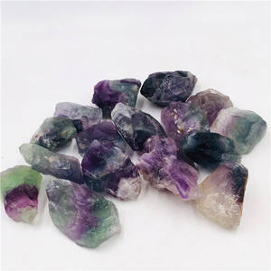 Fluorite Grezza Naturale di Alta Qualità, Fluorite Arcobaleno Grezza per la Guarigione in Vendita - Product Image 3