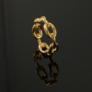 Gold Chain Link Ring Geometric Shape Titanium Steel Jewelry Fashion Minimalist Design - Product Image 4