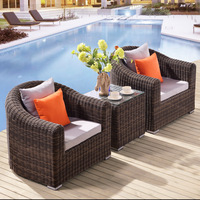 Moderner Rattan-Sessel für den Außenbereich, wasserdicht, mit UV-beständigem Finish und schnell trocknenden Kissen
