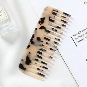SIYWINA Hot Sale <strong>Large</strong> Size Tortoise Shell Acetate <strong>Hair</strong> <strong>Comb</strong> Rectangle Cellulose Acetate Wide Tooth <strong>Comb</strong> - Product Image 4