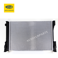 2045004303 radiateur Magneti Marelli pour voiture MERCEDES BENZ 2045002203 2045000203 W204 C-CLASS W212 refroidissement du moteur de classe E