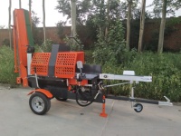 RIMA RM7 20T, Motor de 15 HP, Motosierra de 18 Pulgadas, Capacidad de Corte de 20 Toneladas, Diámetro Máximo de Tronco de 38 cm, Elevador Transportador, Procesador de Leña
