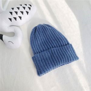 Winter High Quality Colorful Custom 3D Embroidery Folded Knit Unisex Beanie <b>Hat</b> with Common Fabric for Travel Beach & Business - Product Image 5