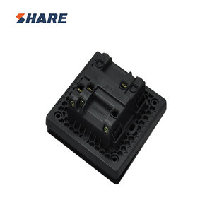 สวิตช์ไฟติดผนัง1GangChina Share Factory สำหรับโรงแรม/บ้าน/อพาร์ตเมนต์กระจกมาตรฐานอังกฤษโครเมี่ยม86*86 PMMA แผงวัสดุ - Product Image 5