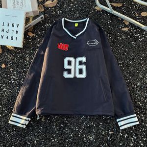 Maßgeschneidertes, locker gewebtes Herren-Retro-Langarmhemd mit Farbblockdesign, Raglanärmeln, gestreiften Knöpfen, lässigem Vintage-<span class=keywords><strong>Baseball</strong></span>-Streetwear-Design. - Product Image 2