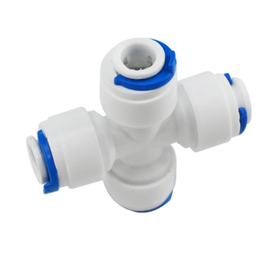 Raccordement de <span class=keywords><strong>tuyau</strong></span> d'eau RO Croix <span class=keywords><strong>1</strong></span>/<span class=keywords><strong>4</strong></span> "<span class=keywords><strong>Raccord</strong></span> de <span class=keywords><strong>tuyau</strong></span> rapide en plastique Connecteur à osmose inverse - Product Image 2