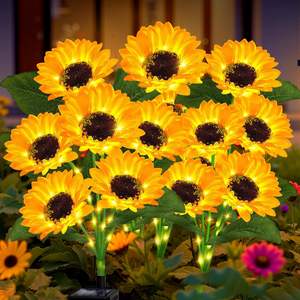 Lumières solaires de jardin <span class=keywords><strong>en</strong></span> forme de fleurs de lys, de roses et de tournesols pour la décoration extérieure du jardin, de la cour, du patio, de la pelouse, du chemin et de la passerelle - Product Image 2