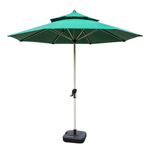 Parasol de terrasse extérieur 9FT avec mât en aluminium, levage manuel à manivelle, inclinaison manuelle, tissu polyester, protection anti-UV, base en plastique, design contemporain - Product Image 1
