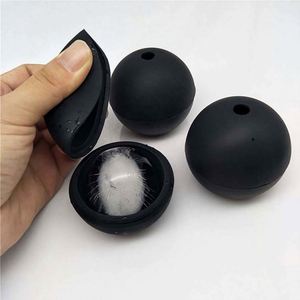 Moules à glaçons sphériques en silicone écologiques réutilisables de 2,5 pouces avec logo personnalisé pour whisky et cocktails - Product Image 3