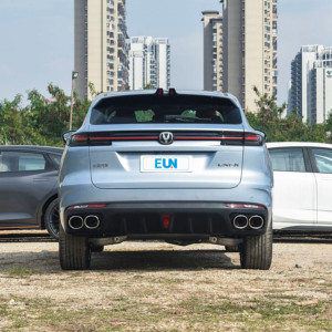 Nouvelle Changan UNI-K 2.0T 2024 Version Mondiale SUV Deux Roues Motrices Boîte Automatique Sièges en Cuir Pneus R21 Carburant Électrique - Product Image 4