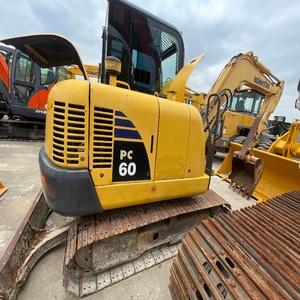 Mini-excavatrice sur chenilles PC60 avec godet de 0,25 m, moteur Komatsu de 65 kW, composants essentiels : moteur, engrenage, roulement - Occasion 2016, 6 tonnes - Product Image 2