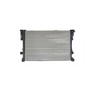 MB W246 W176 A200 GLA220 <span class=keywords><strong>Moteur</strong></span> <span class=keywords><strong>radiateur</strong></span> de refroidissement A2465001303 OEM refroidisseur D'eau 2465001303 pour mercedes benz pour mercedes benz - Product Image 3