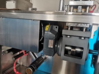 Machine d'emballage sous blister automatique pour comprimés, capsules et pilules en Alu-PVC et Alu-Alu