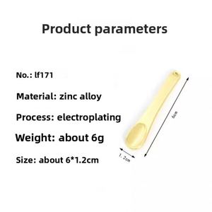 Spatule de maquillage moderne en alliage de zinc avec logo personnalisé, outil de beauté pour le soin du visage, cuillère à crème pour les yeux - Product Image 3
