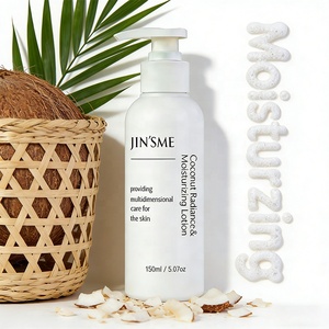 Loción Corporal Natural Coconut Radiance Enriquecida con Aceite de Coco Virgen Prensado en Frío, Ácido Hialurónico, Niacinamida y Manteca de Karité para Uso Nocturno - Product Image 5