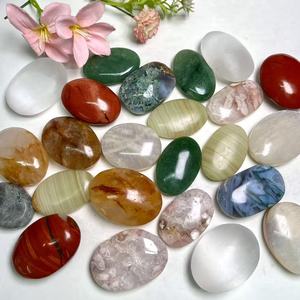 Pierres de méditation en cristal naturel mélangé, pierres de méditation polies en pierres précieuses pour la méditation, la guérison, le Reiki et le soulagement du stress - Product Image 2