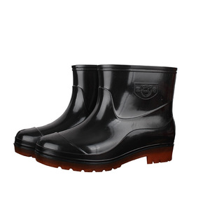 Bottes de pluie en caoutchouc pour hommes, antidérapantes, résistantes à l'huile, bottes de travail à talon bas, épaisseur standard, tige en plastique, Linyi Shandong - Product Image 4