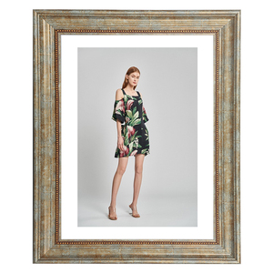 רטרו פס מסגרת מעולה חנות בד מציג מסגרת פלסטיק צילום אופנה טרופי כל הגדלים בברכה בברכה - Product Image 1