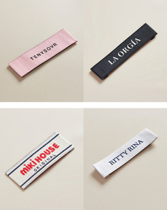 Étiquettes tissées personnalisées en satin avec logo de marque, étiquettes de vêtement pliées en bout, étiquettes tissées pour le cou pour vêtements - Grande Vente - Product Image 3