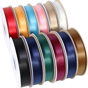 Cinta de Satén Personalizada al por Mayor en 196 Colores, Cintas de Poliéster de 4 cm en Colores Sólidos para Rosas de Satén, <span class=keywords><strong>Satinada</strong></span> de 4 cm - Product Image 1