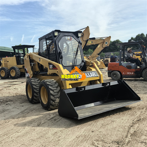 Nice Condition Recent Years Used Steer Skid Loader Cat 226B3 Used Mini Loader With Low Working Hours for <b>Cheap</b> Sale - Product Image 3