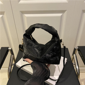 Nouveau Sac Bandoulière Polyvalent en PU Haut de Gamme pour Femme, Style Western, Fermeture Éclair, Collection 2026 - Product Image 4