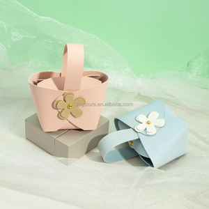 Caja de Dulces Creativa de Cuero PU para Boda, con Lazo y Flor, para Empacar Dulces y Joyas, Incluye Bolsa de Regalo - Product Image 3