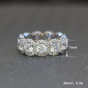 Anello Rotondo con Design a Fascia Completa, Stile Vintage per Donne - Product Image 3