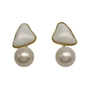 Boucles d'oreilles pendantes géométriques pour femmes en acier inoxydable 316L plaqué or PVD, perles durables et résistantes - Product Image 1