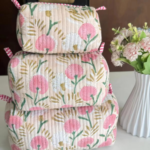 Juego de 3 Estuches de Algodón Acolchado con Estampado Floral, Medianos y Grandes, Organizador de Cosméticos Resistente al Agua para Mujer, para Viajes - Product Image 1