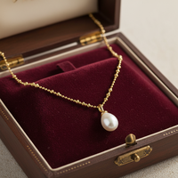 Collier pendentif en argent sterling 925 avec perle d'eau douce et or 18 carats, style bohème géométrique, pour femme, de la marque UM JEWELRY