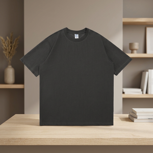 Camiseta de Hombre Oversize de Algodón 100% de 220 GSM con Cuello Redondo y Manga Corta, Estampado por Transferencia Térmica, Casual, Suelta y de Peso Pesado, Personalizada al por Mayor - Product Image 3