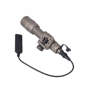 Linterna táctica M600B de aleación de aluminio duradera con interruptor de presión, funcionamiento constante y momentáneo para caza - Product Image 3