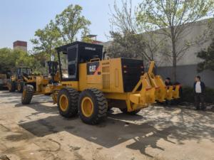 Caterpillar 140H Tractor Road Used Grader Machine CAT140H Motoniveladoras para equipos de construcción a la venta - Product Image 5
